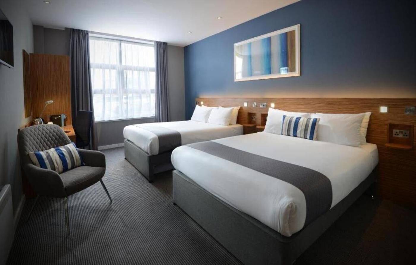 Travelodge-Plus-Dublin-City-Centre-Room-27