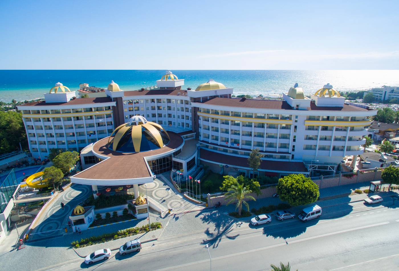 Side-Alegria-Hotel---Spa-General-view-3