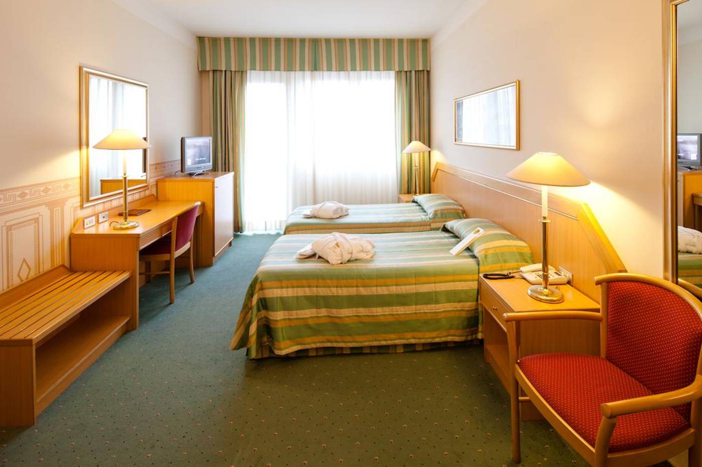 Hotel-Nasco-Room-37
