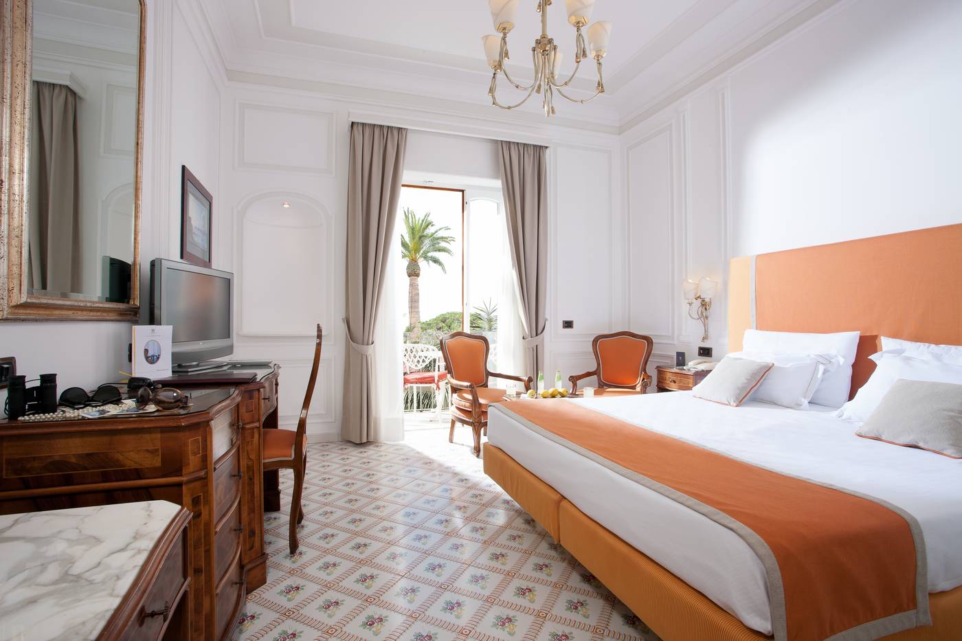 Grand-Hotel-Ambasciatori-Room-37