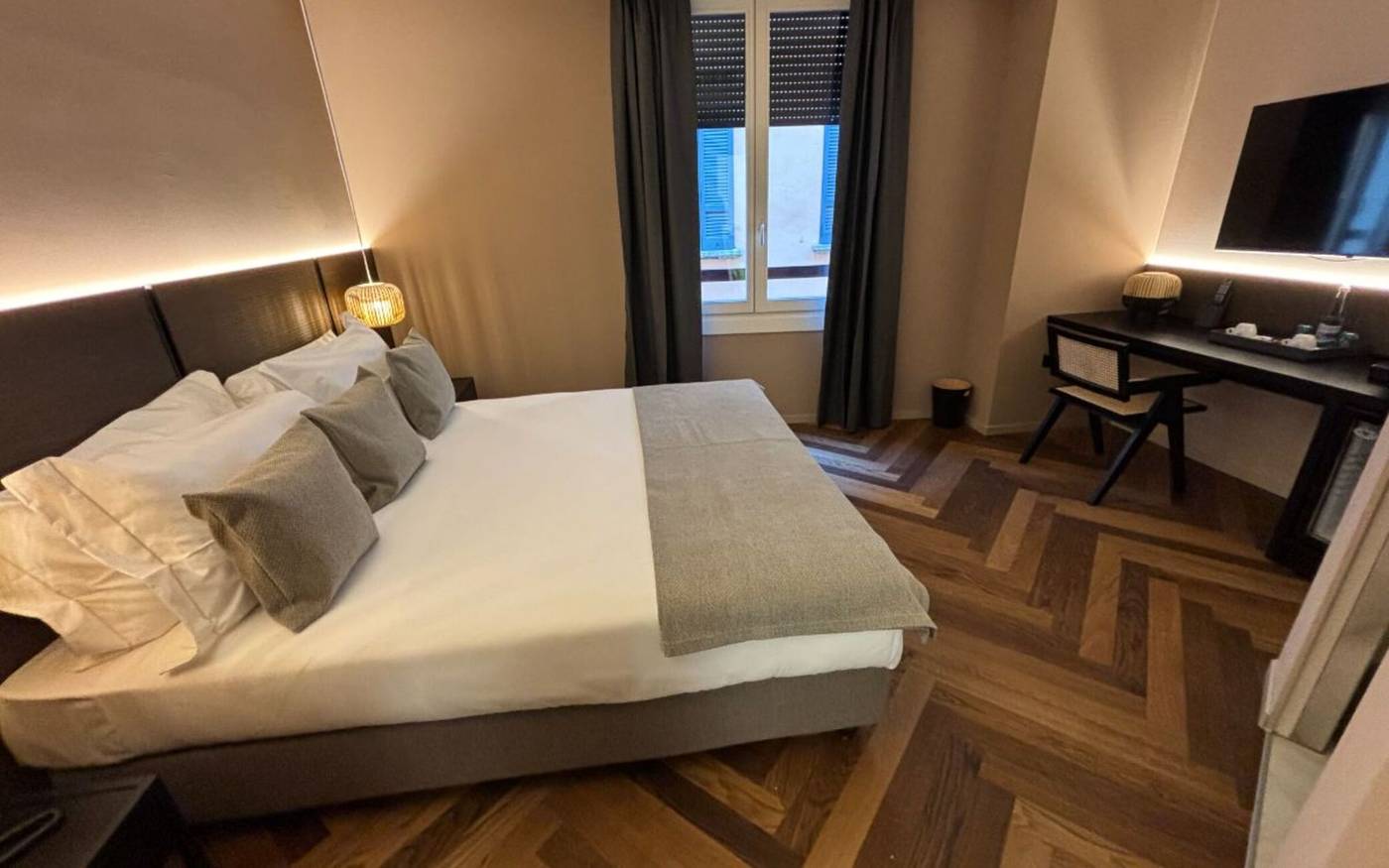Plinius Lifestyle Hotel Lake Como-Italy-COMO-Room-5