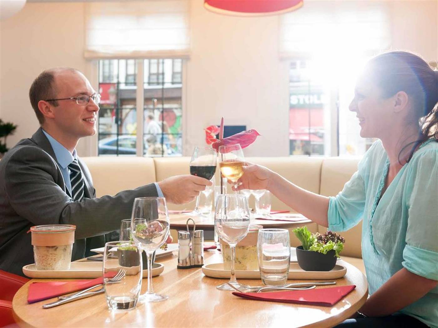 Novotel-Brussels-off-Grand-Place-Restaurant-25