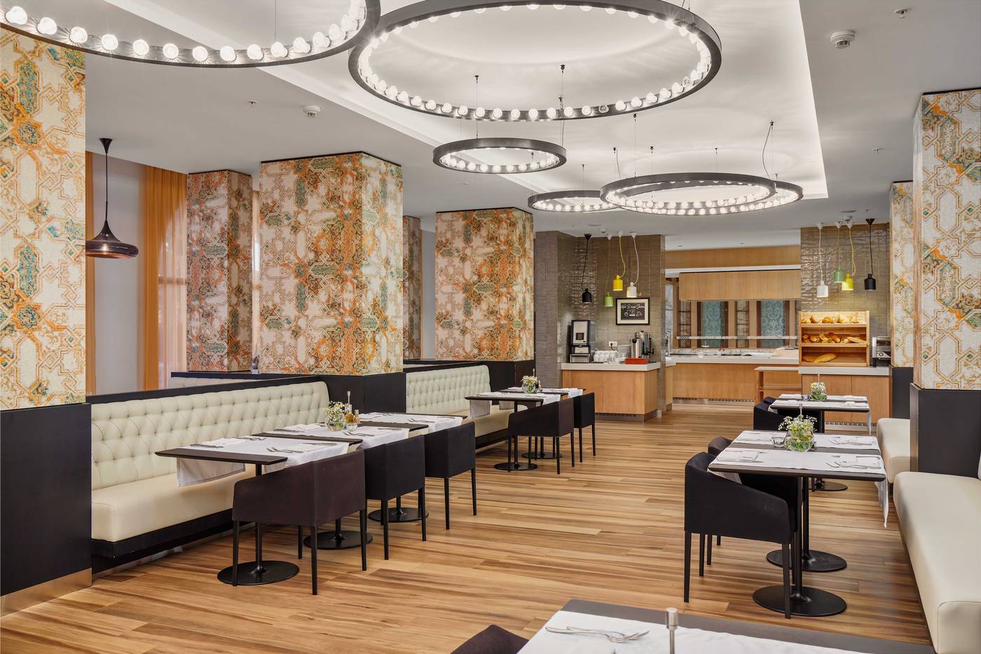 Hotel-Budva-Restaurant-39