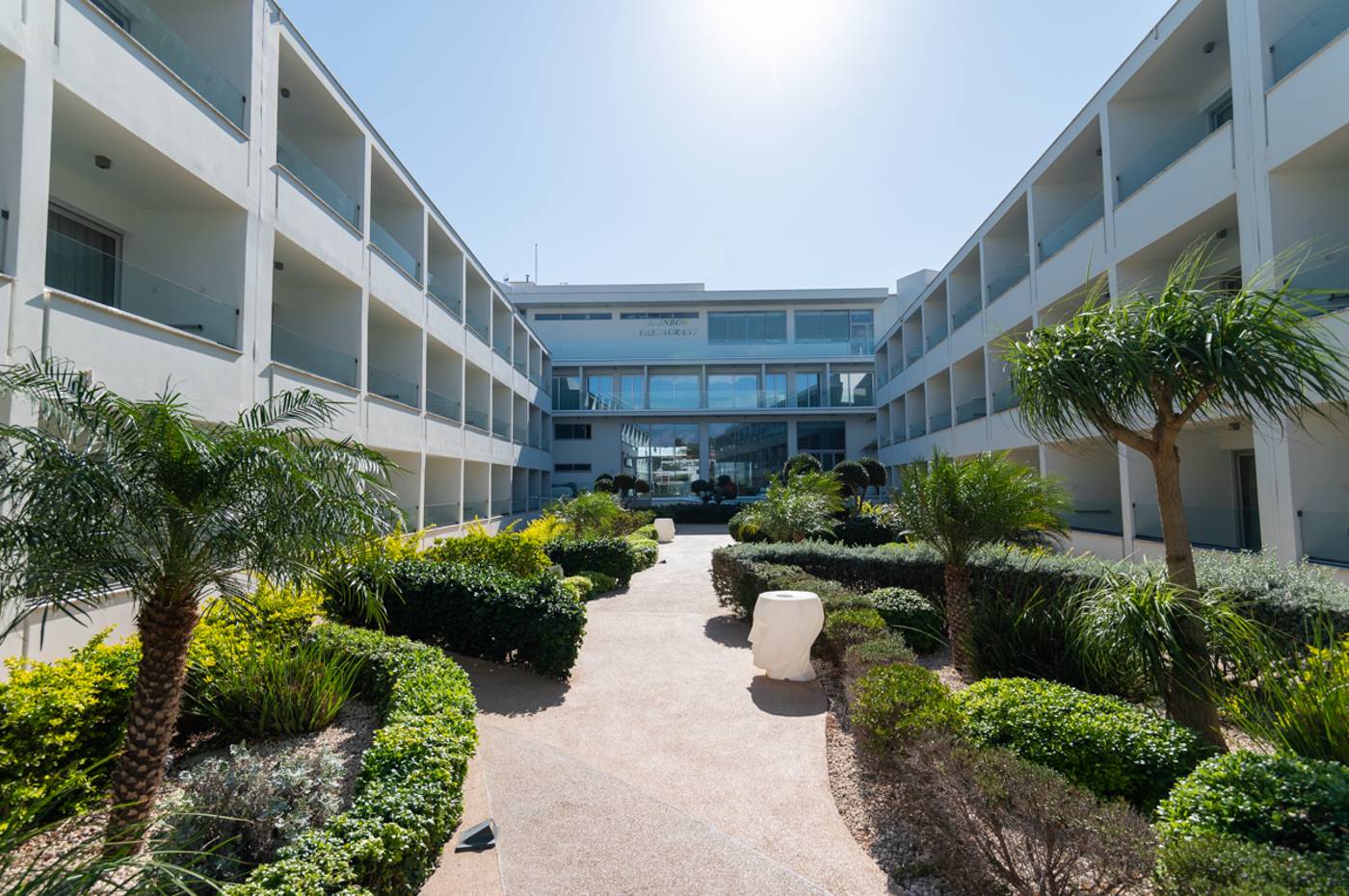 Nicholas-Color-Hotel-General-view-8