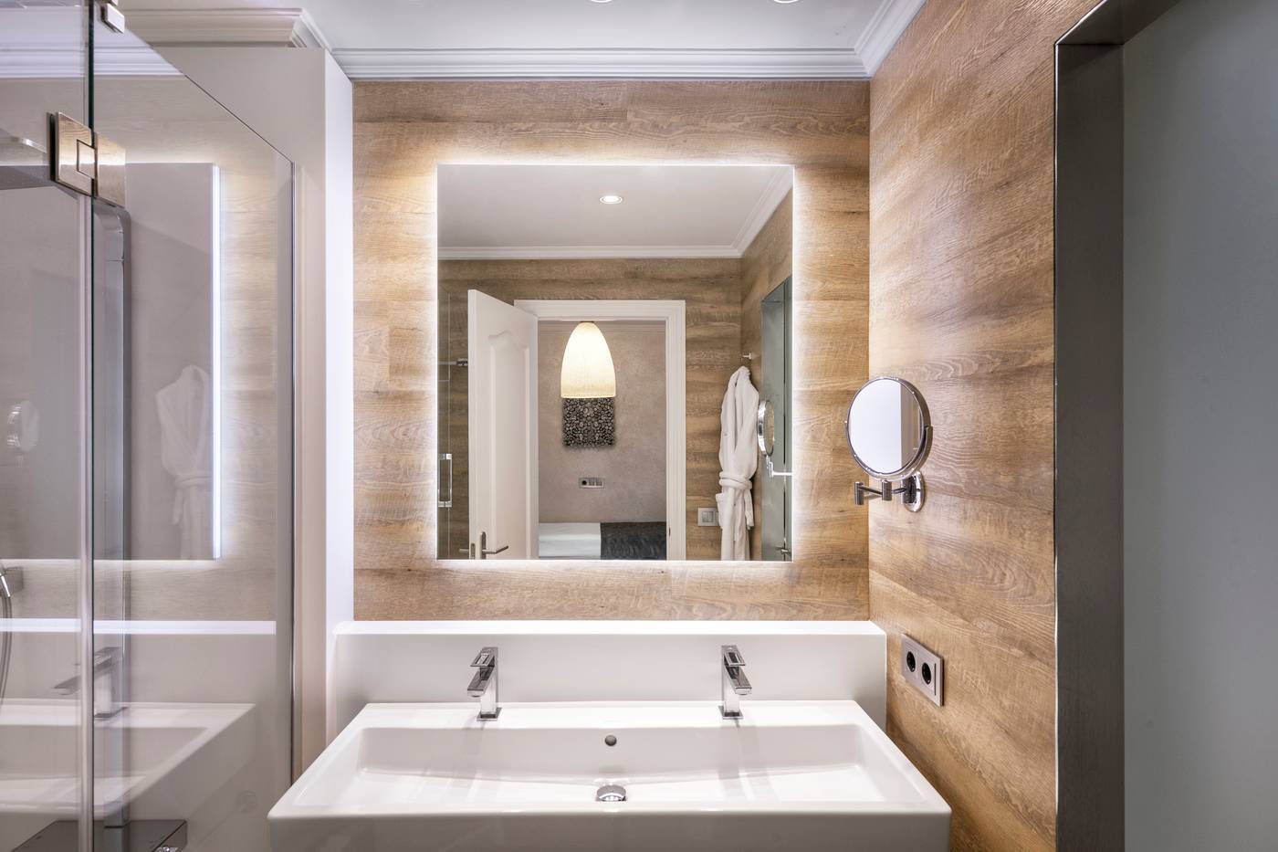 Mas-Tapiolas-Room-37