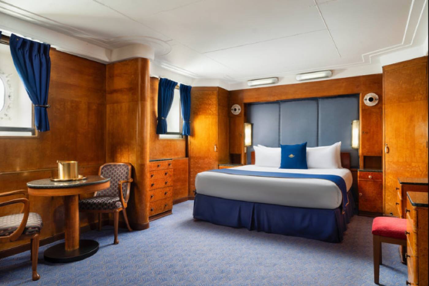 Queen-Mary-Hotel-Room-21