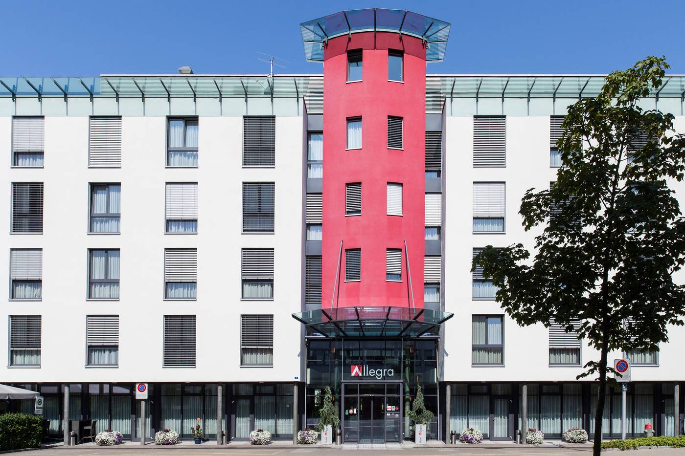 Hotel Allegra Lodge-Switzerland-KLOTEN-General view-3