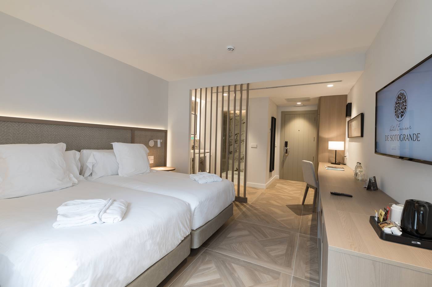 Hotel-NH-Sotogrande-Room-14