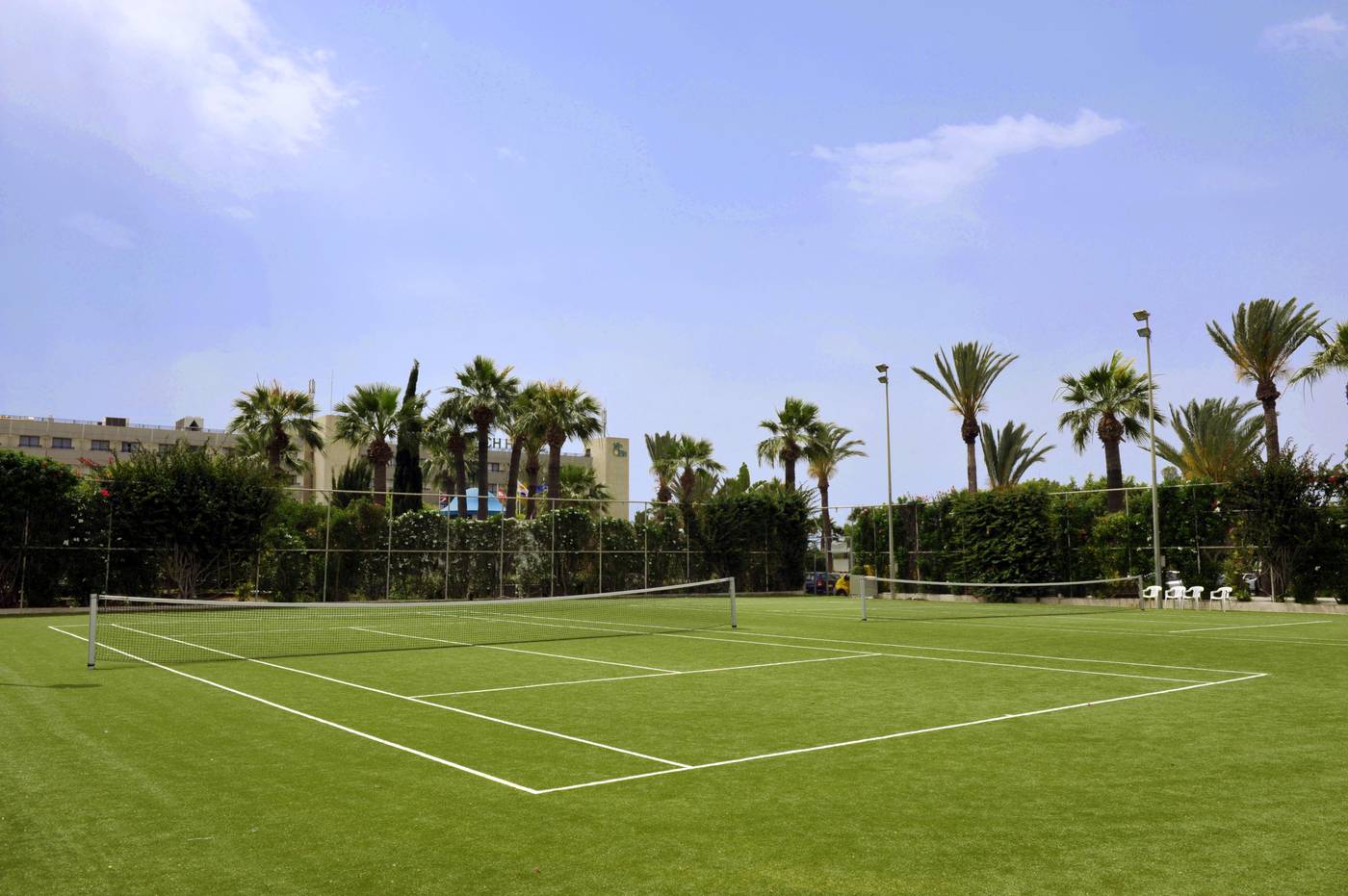 Palm-Beach-Hotel---Bungalows-Sports-and-Entertainment-12