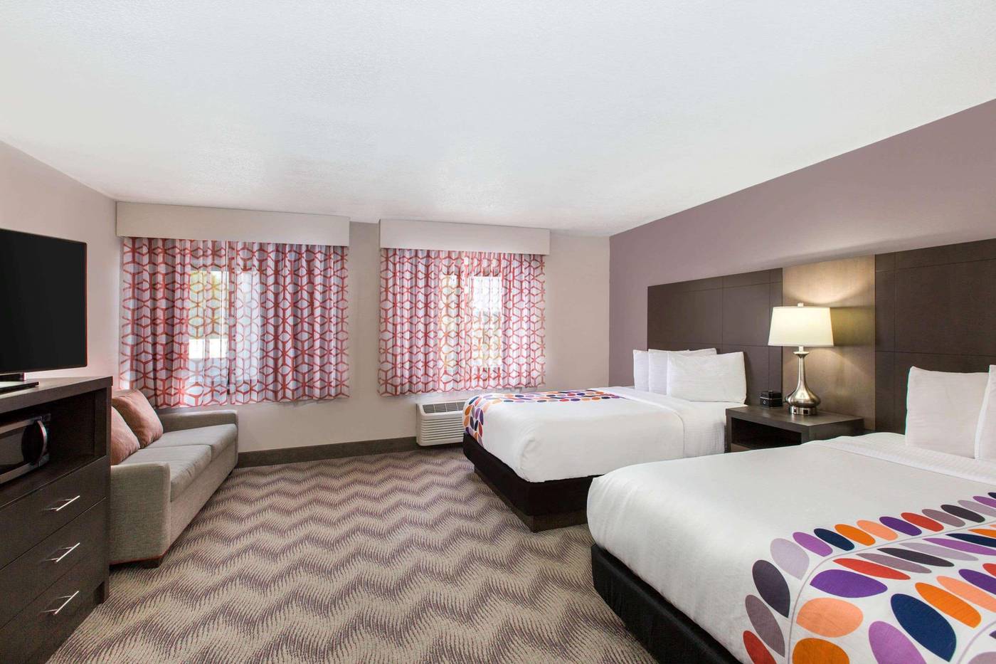 La Quinta Inn & Suites By Wyndham Goodlettsville --United States-Goodlettsville-Room-8