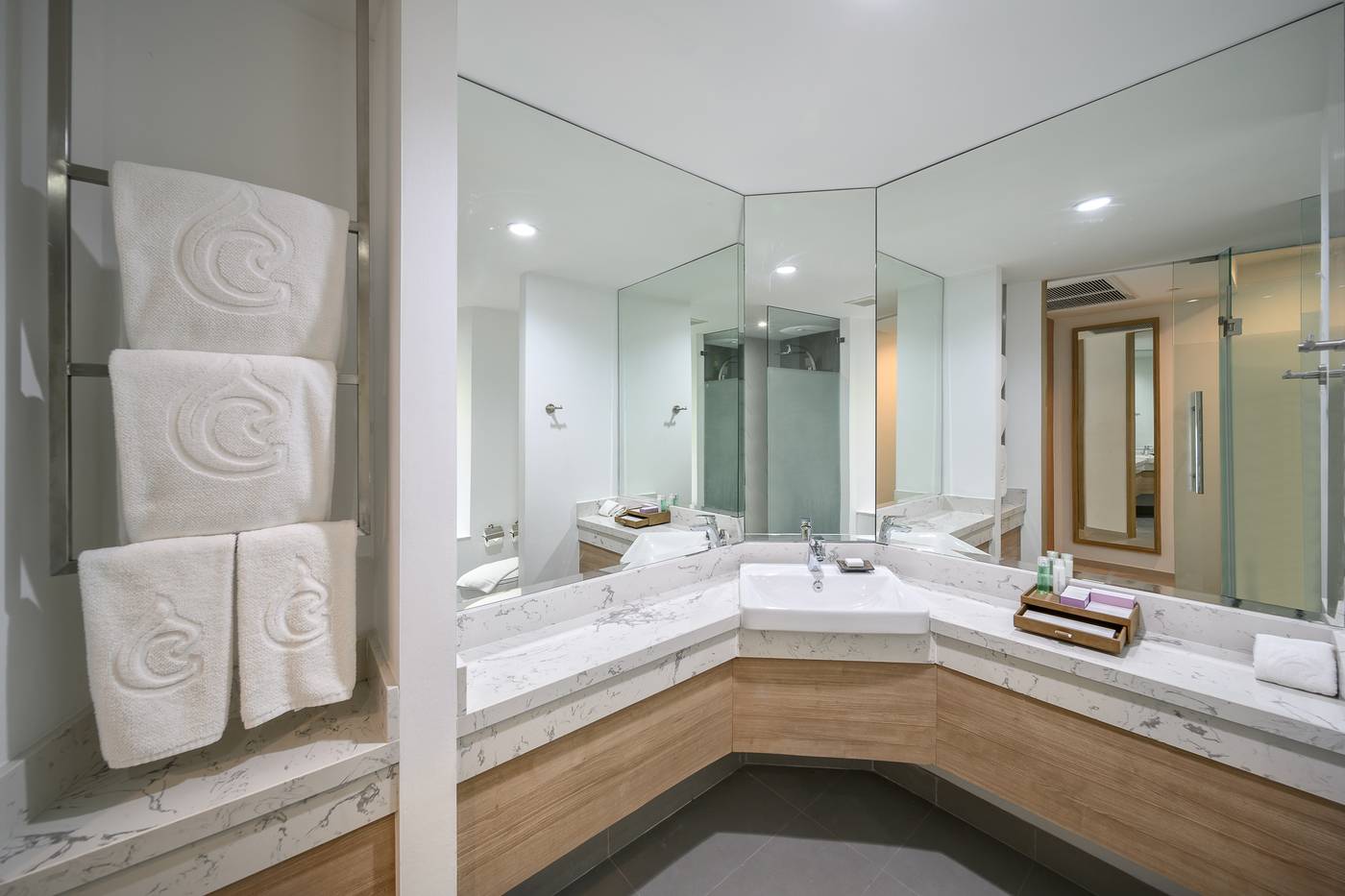 Centara Ao Nang Beach Resort & Spa Krabi-Thailand-Krabi-Room-7