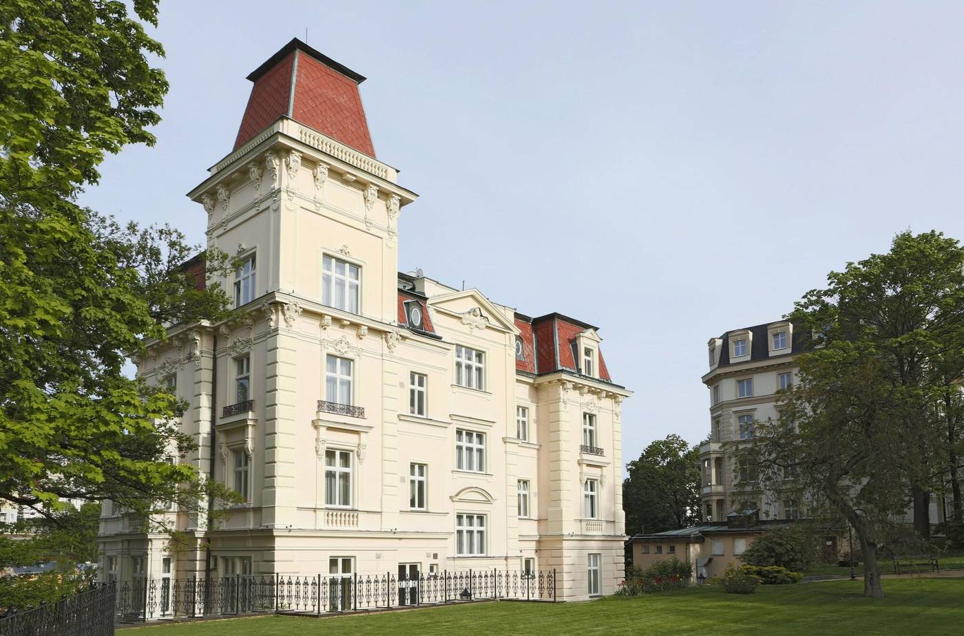 Hotel Tereza-Czech Republic-KARLOVY VARY-General view-4