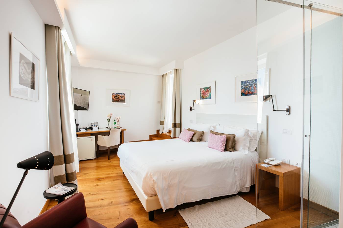 Villa-Fiorella-Art-Room-33