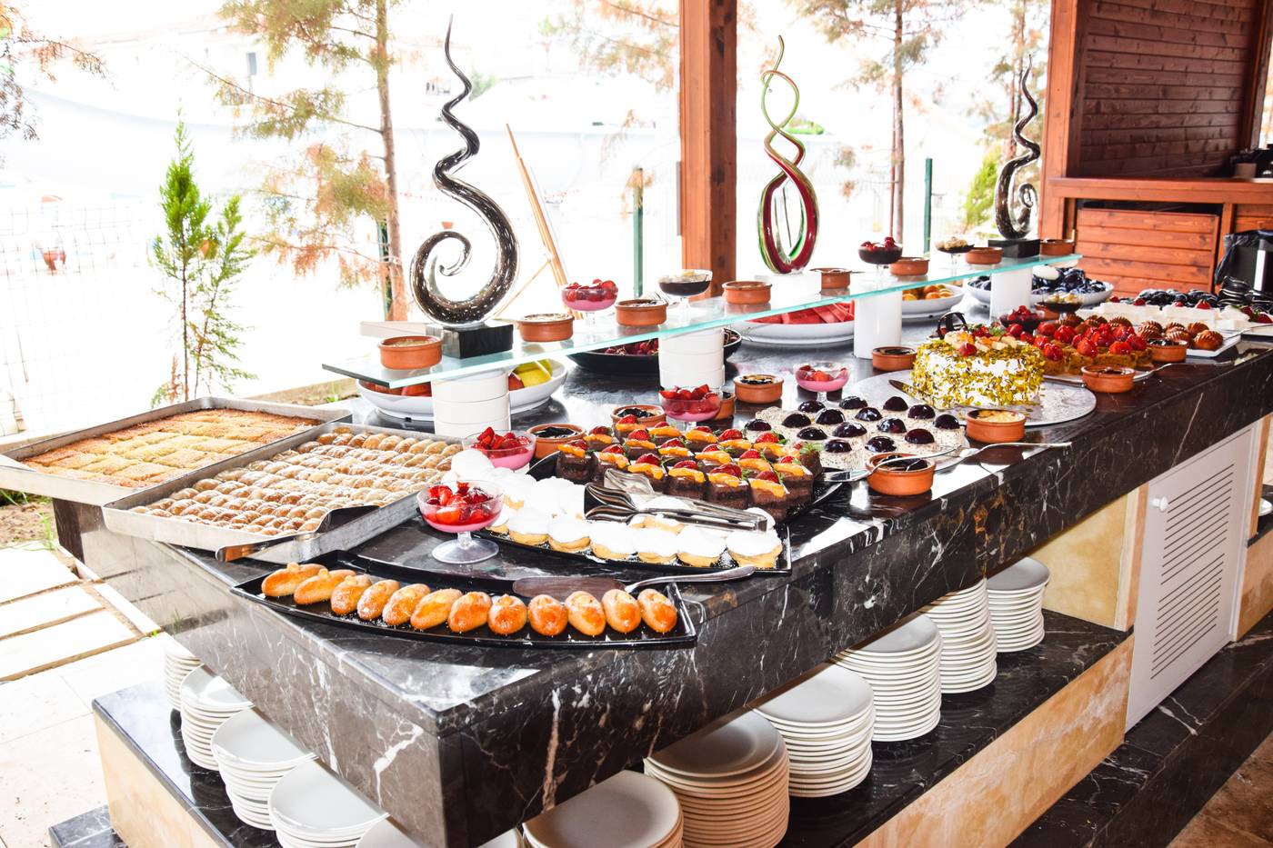 Selectum-Family-Comfort-Side-Restaurant-27