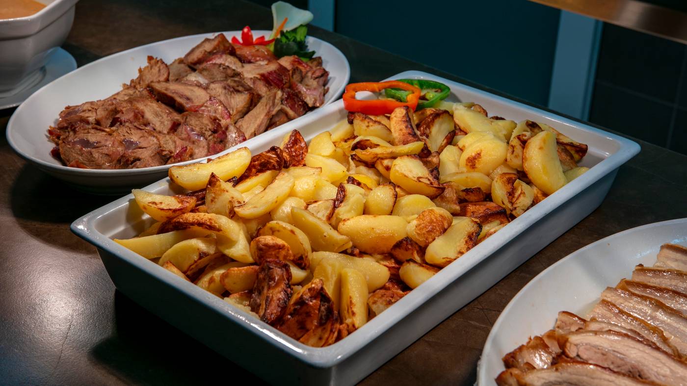 Hotel-Aurora-Restaurant-38