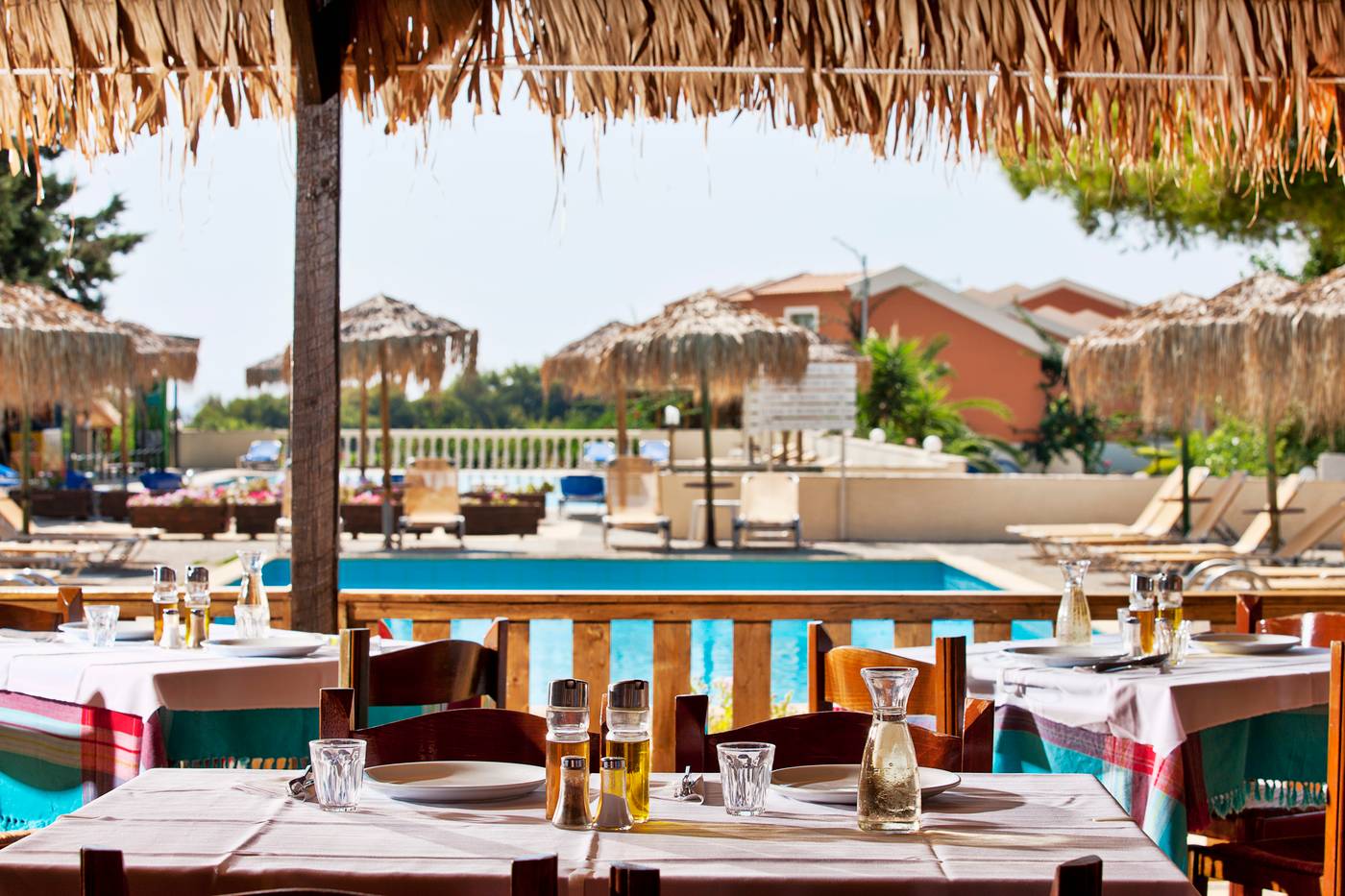 Ionian-Sea-Hotel-villas---Aqua-park-Bar-20