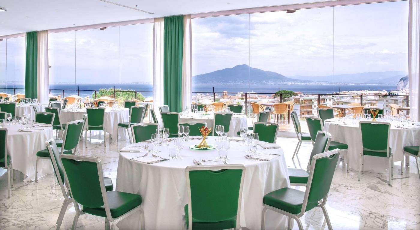 Hilton-Sorrento-Palace-Conferences-75