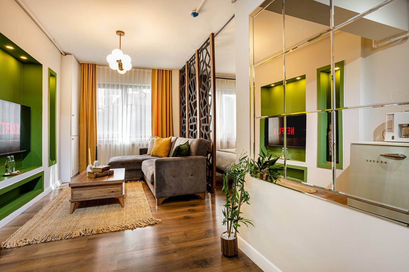 Port-Galata-Suites-Room-31