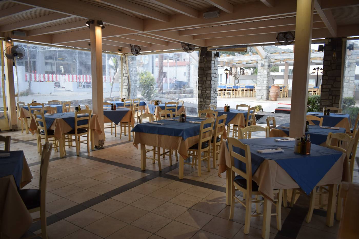 Matina-Pefkos-Aparthotel-Restaurant-34