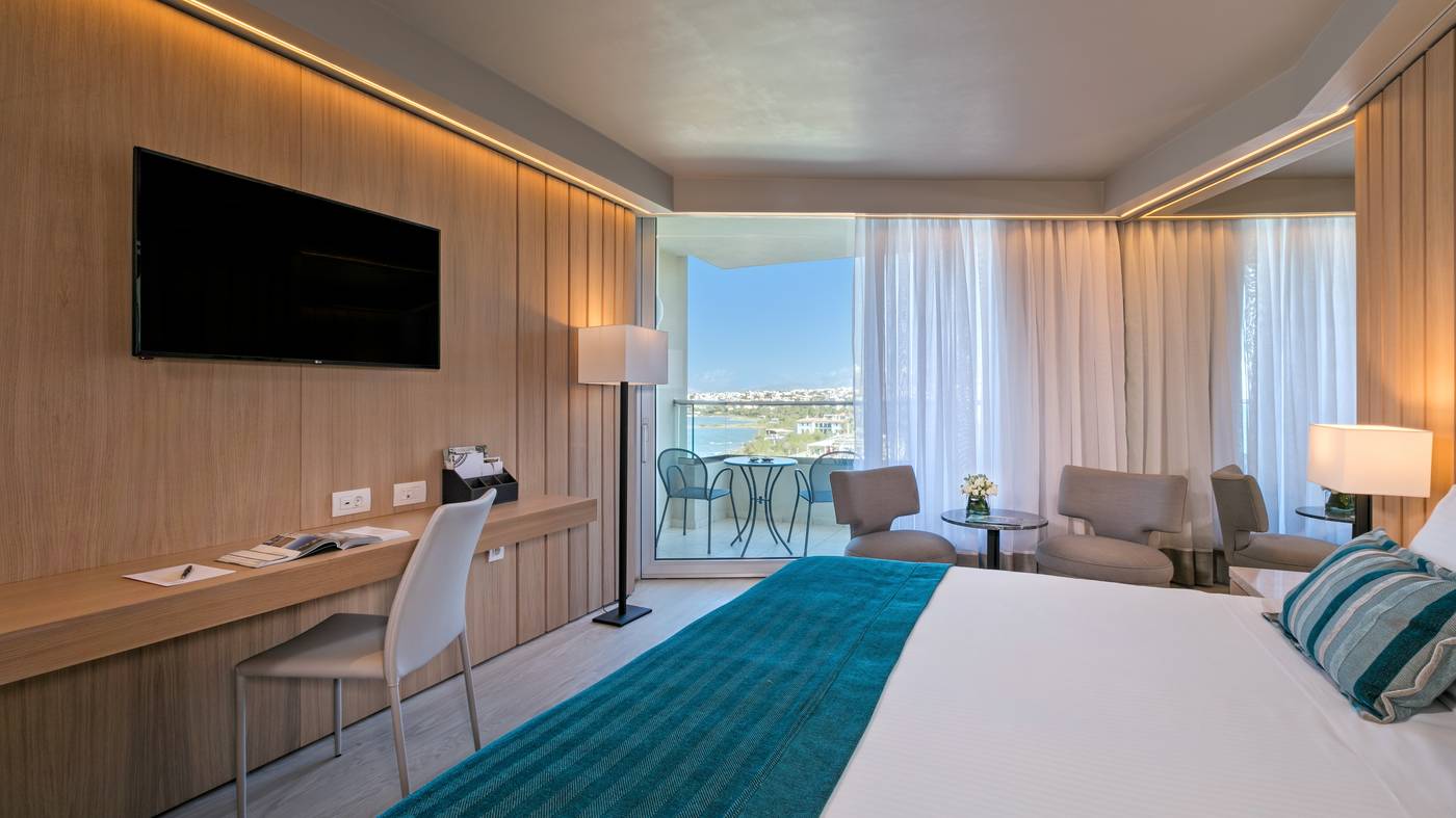 Divani-Apollon-Palace-and-Thalasso-Room-15