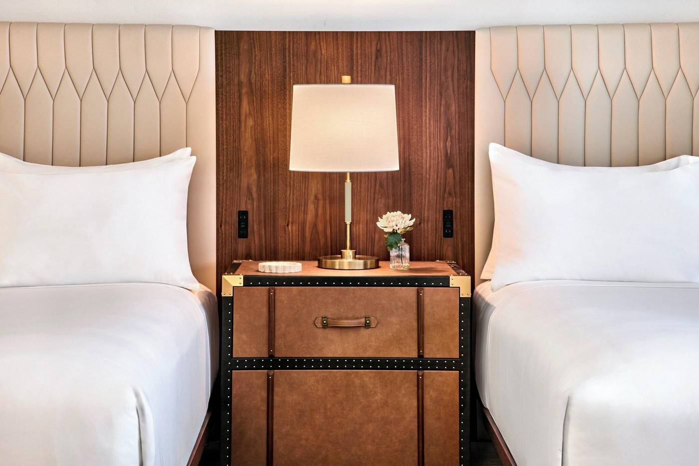 Omni-Parker-House-Room-60