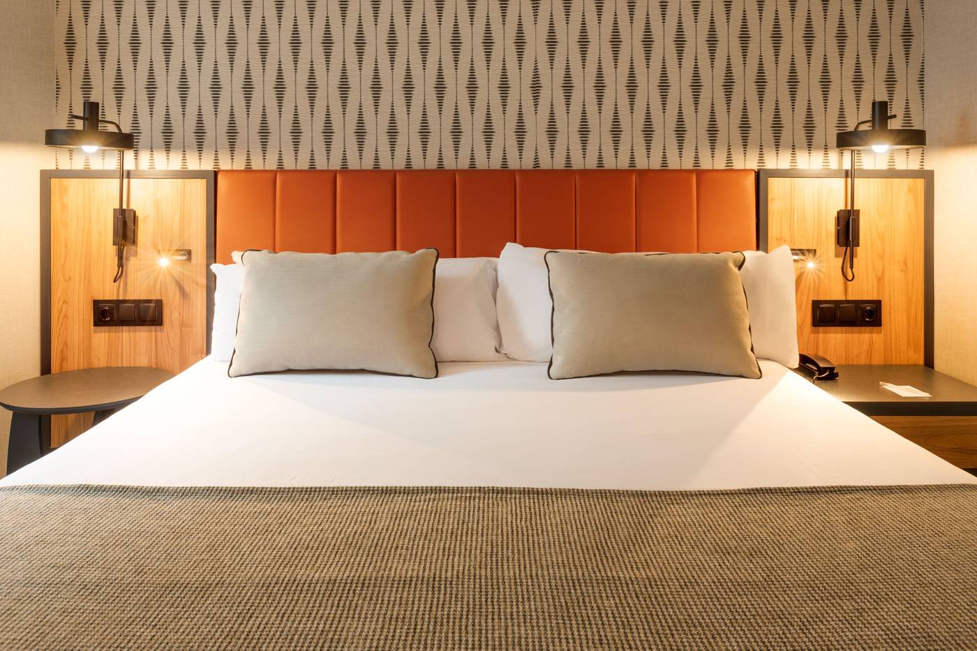 Catalonia-El-Retiro-Room-11