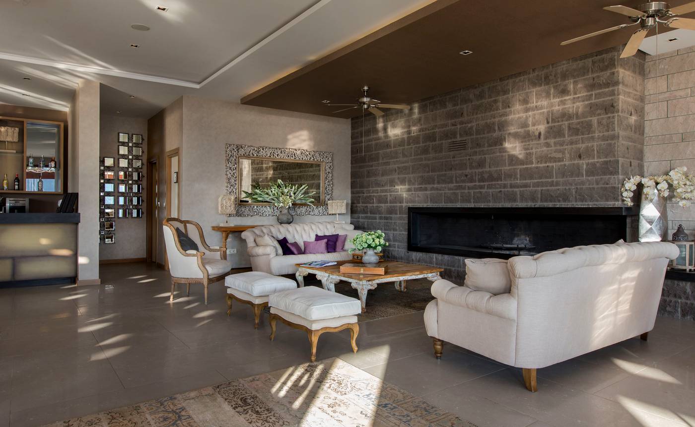 Marti-Hemithea-Lobby-36