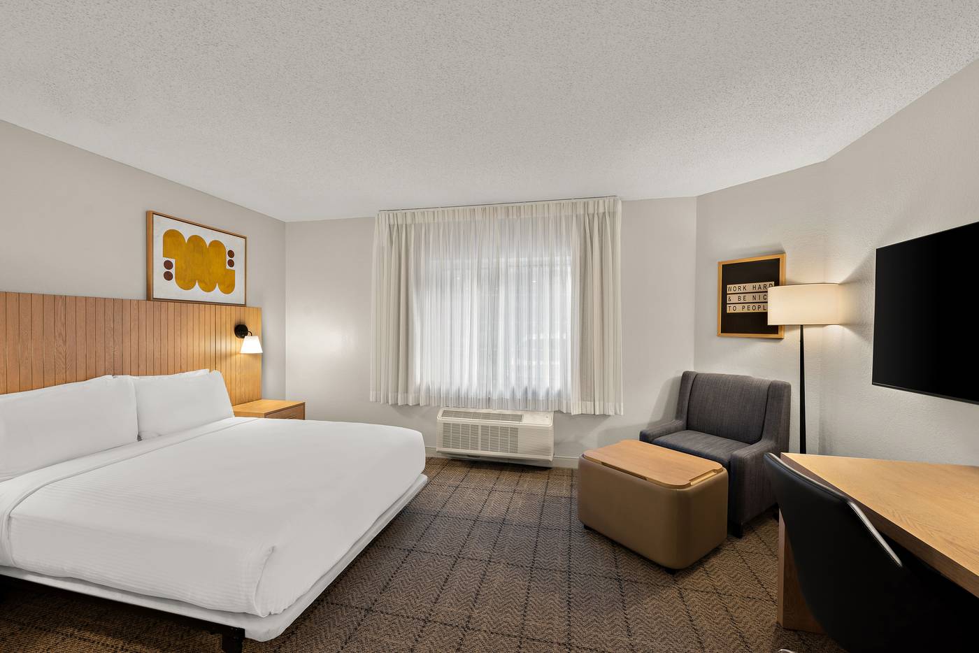 Sonesta-Simply-Suites-Jersey-City-Room-26