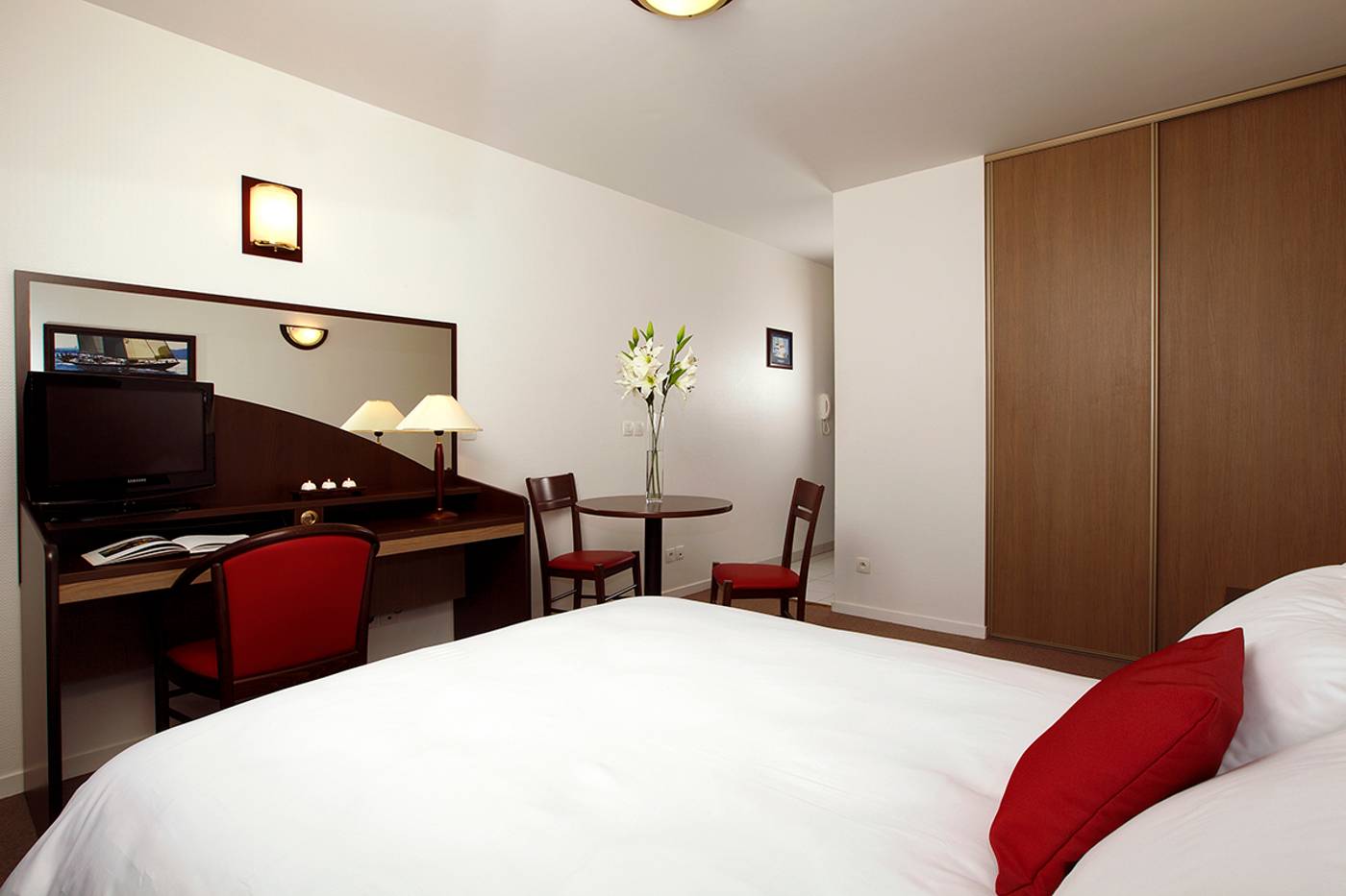 Appart-City-Confort-Paris-Clichy-Mairie-Room-27