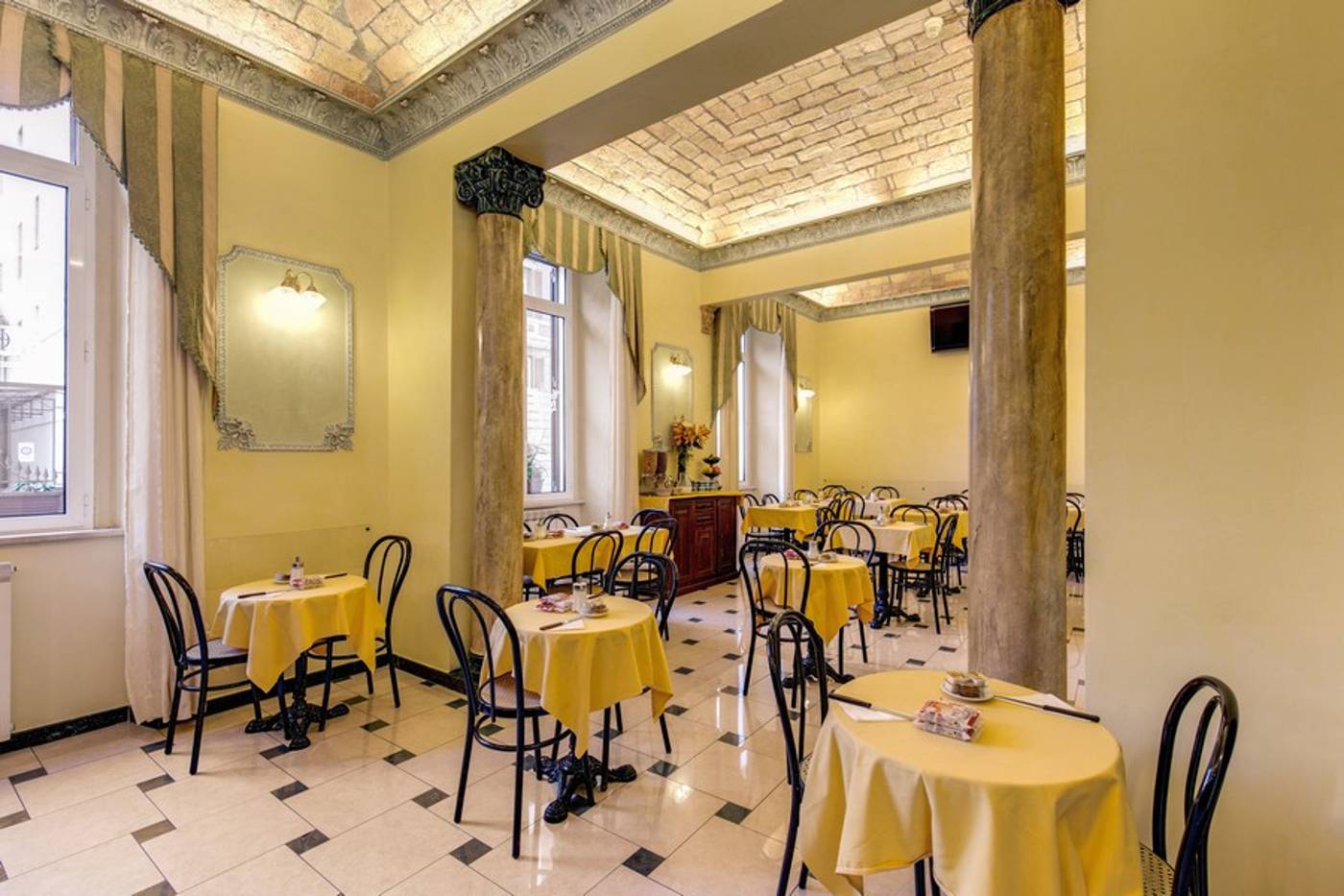 Cambridge-Restaurant-10