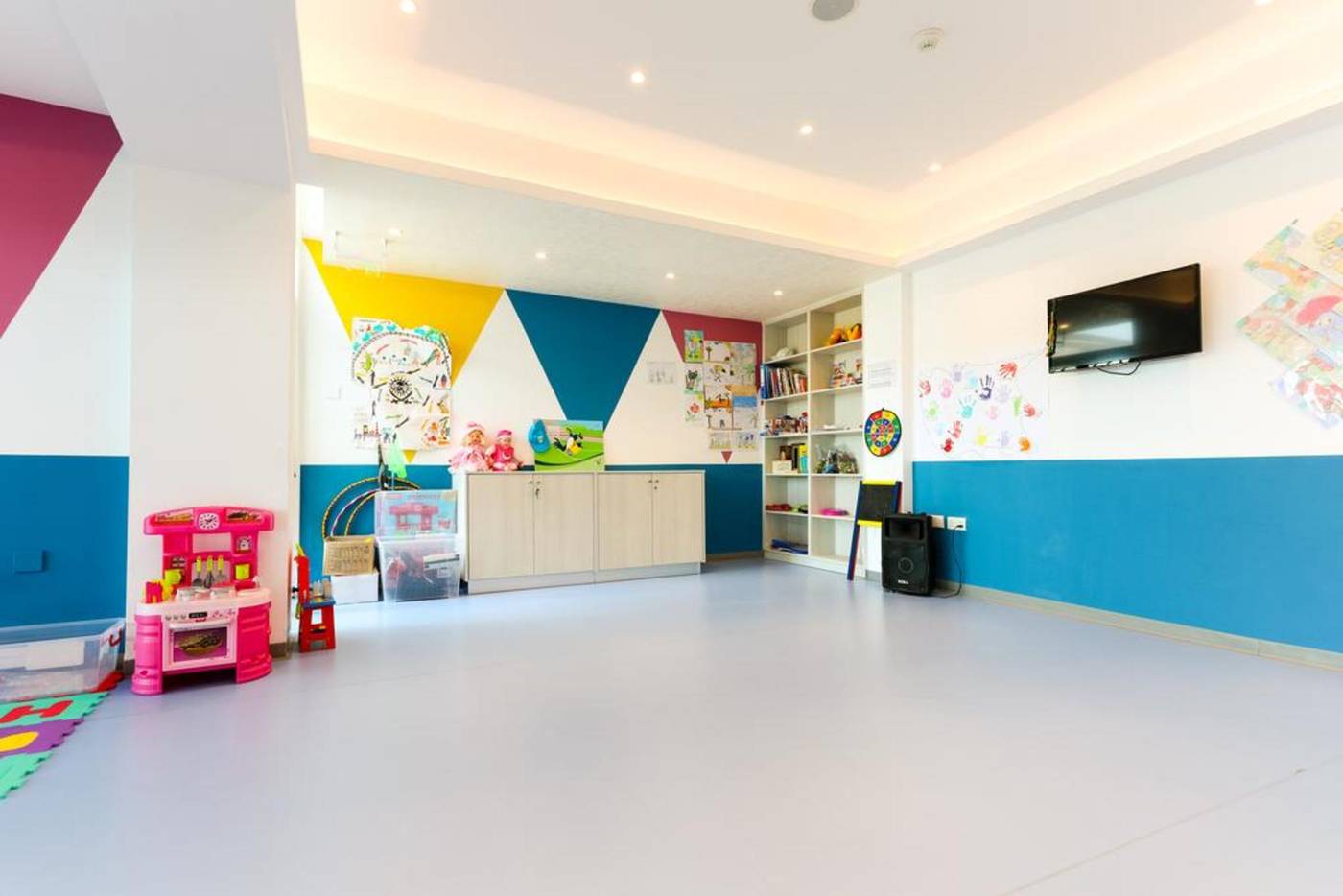 Christofinia-Hotel-Sports-and-Entertainment-43