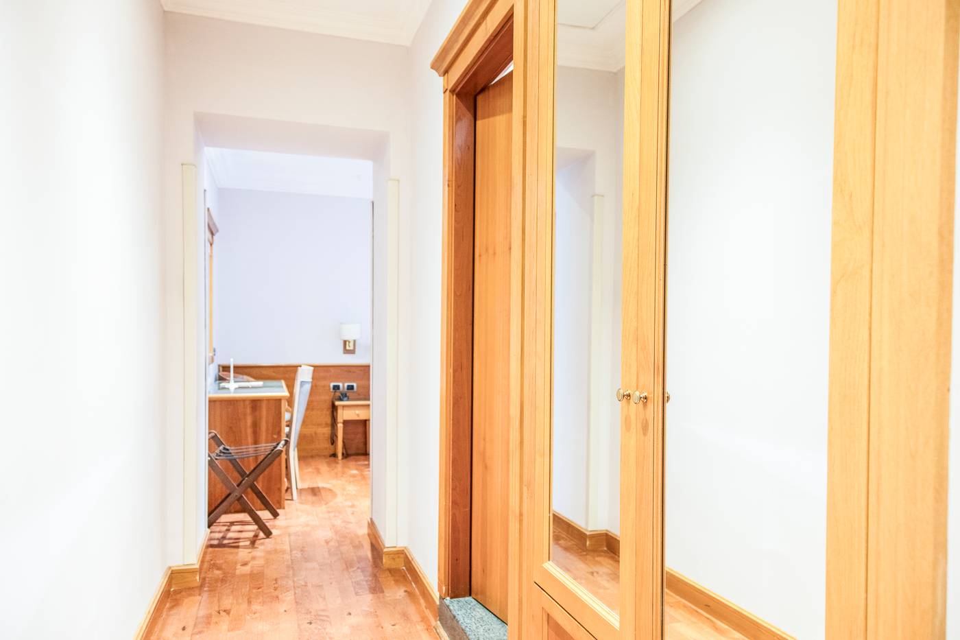 Giolli-Nazionale-Room-76