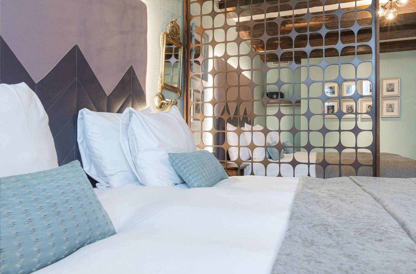 The-Hendrick-S-Hotel-Room-51