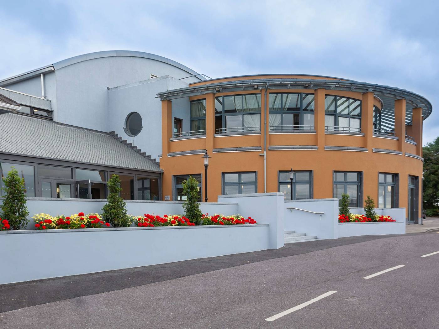 Ballyroe Heights Hotel-Ireland-Co Kerry-General view-3