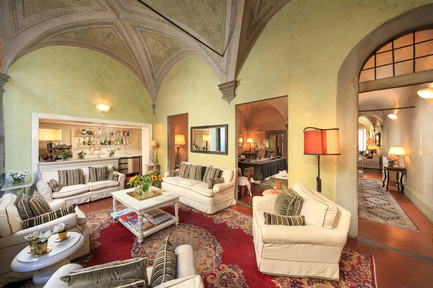 The-J---J-Historic-House-Hotel-Lobby-12