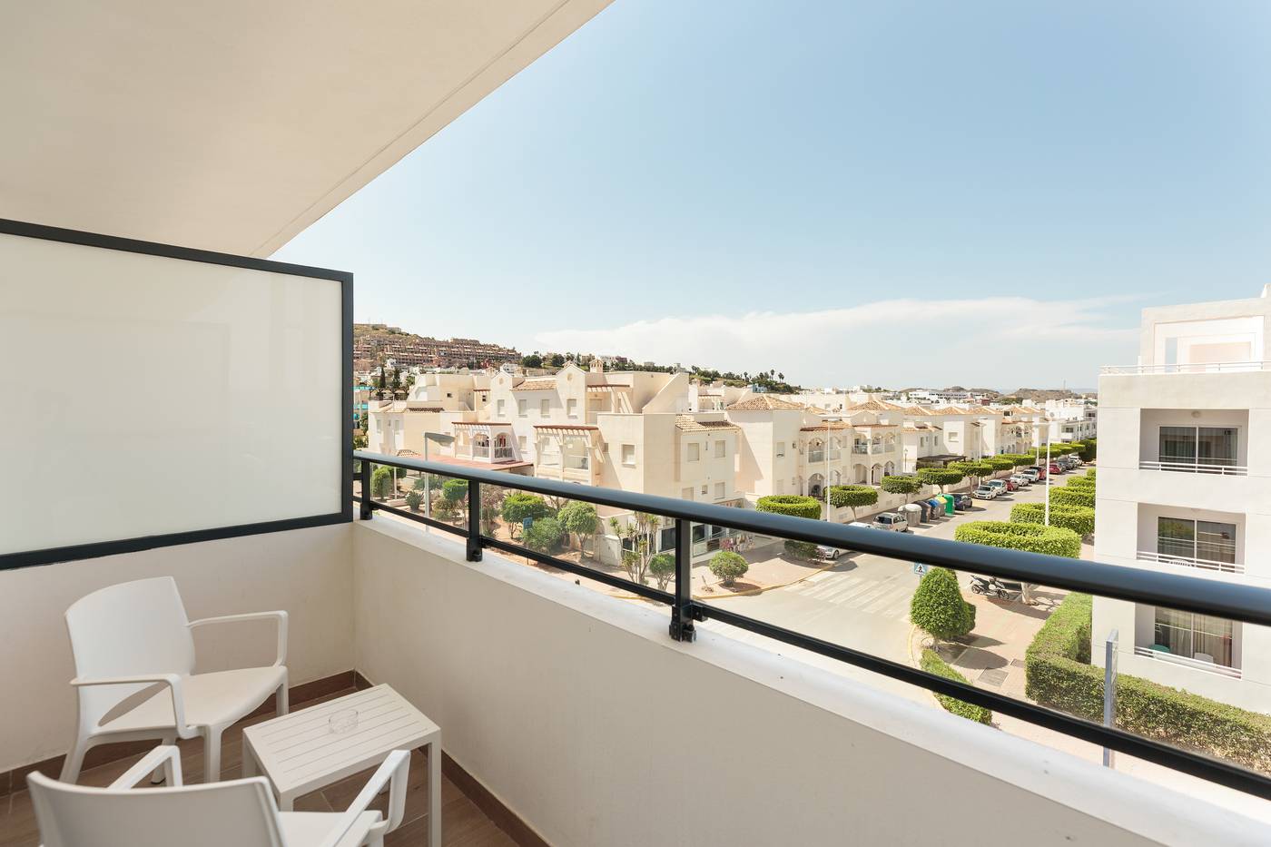 Best-Oasis-Tropical-Room-19