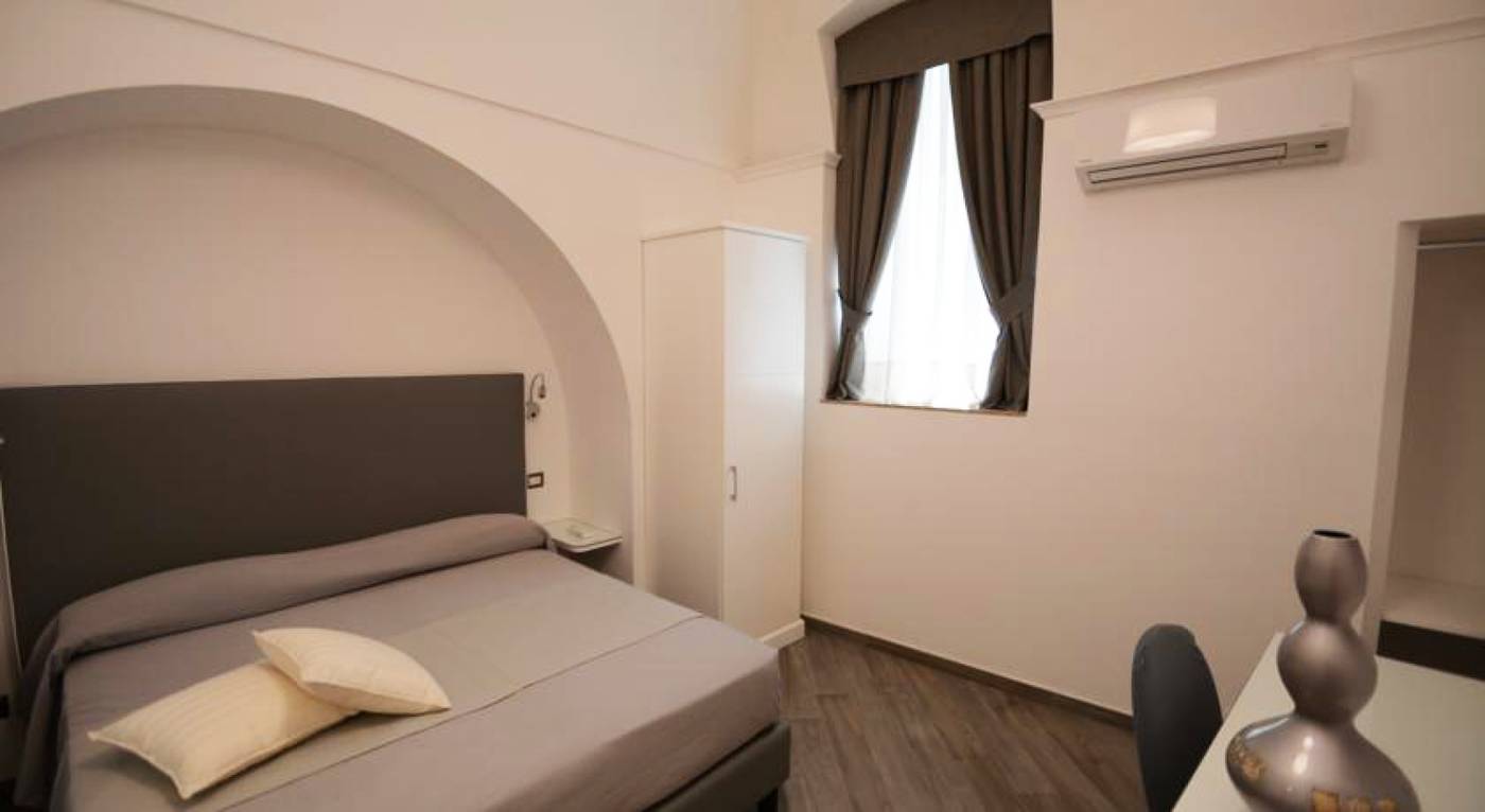 Panorama-Palace-Room-29