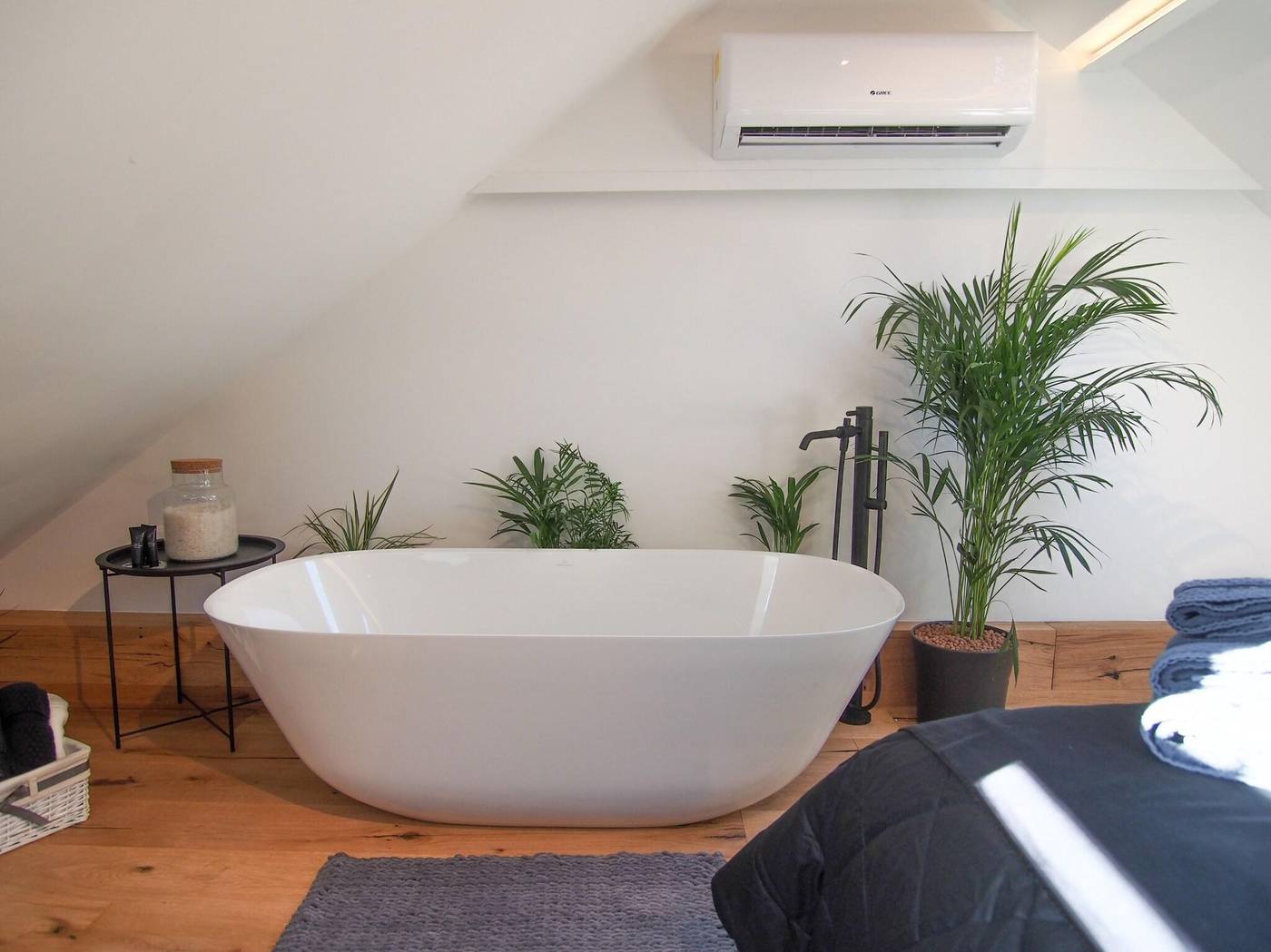 La-Vita-e-Bella-IV-Room-29