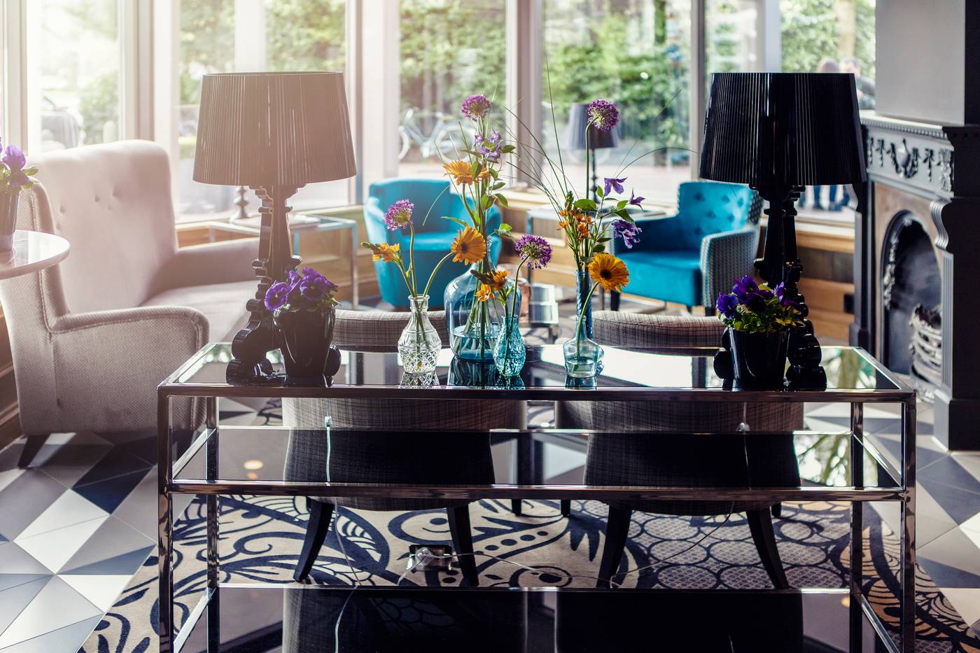 Carlton-Square-Lobby-10