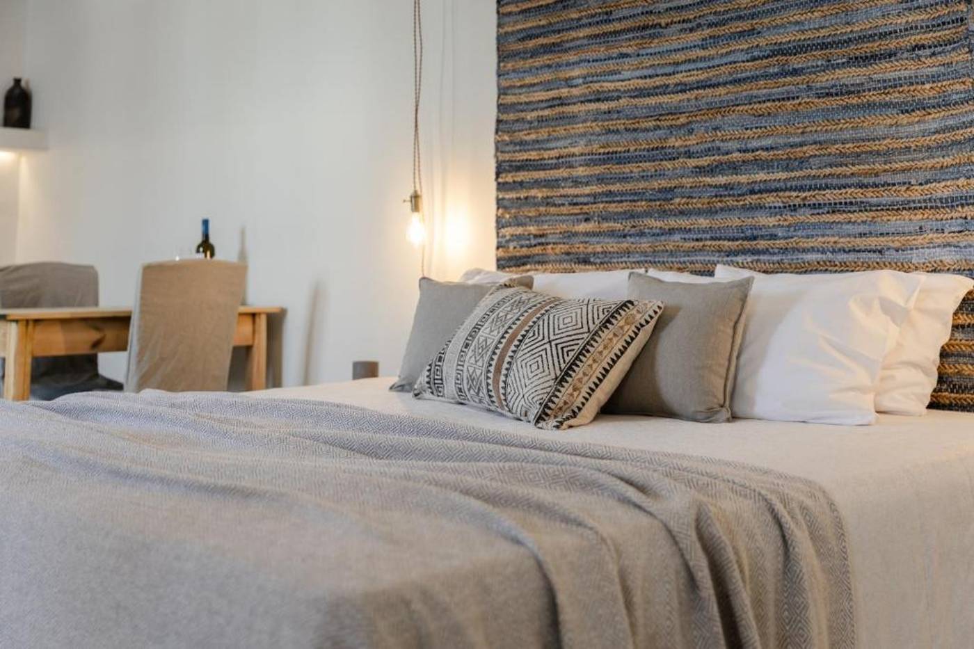 Scorpios-Beach-Room-22