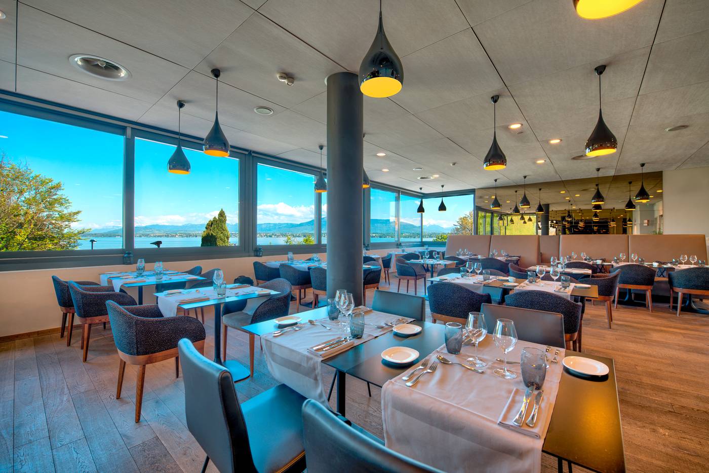 Lake-Geneva-Hotel-Restaurant-25