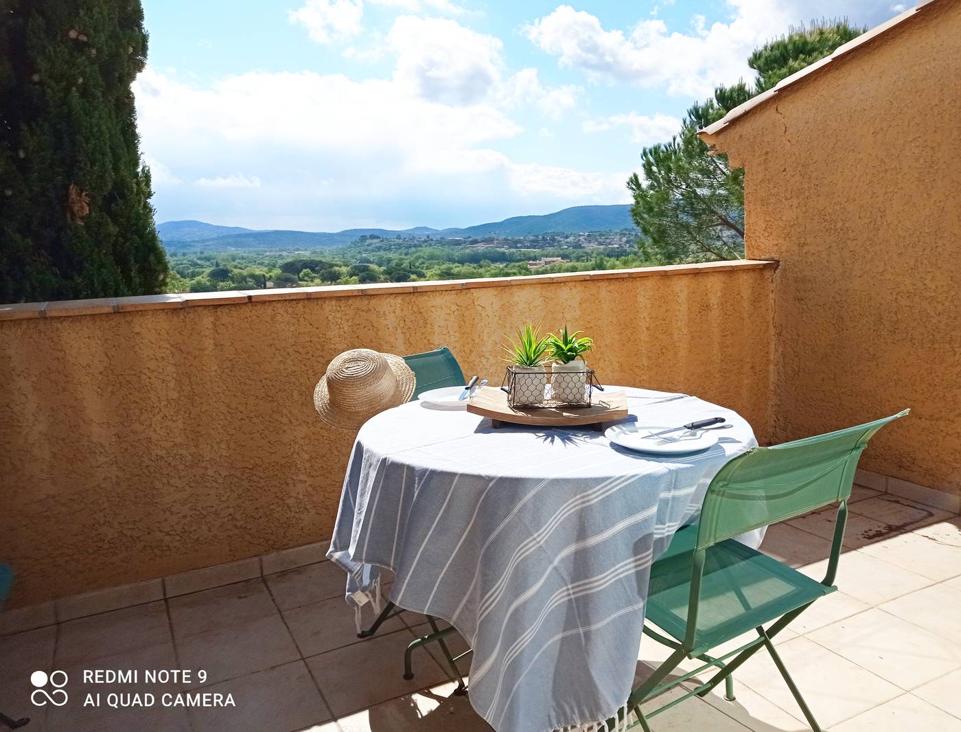 Garden---City-Les-Bastides-de-Grimaud-Terrace-20
