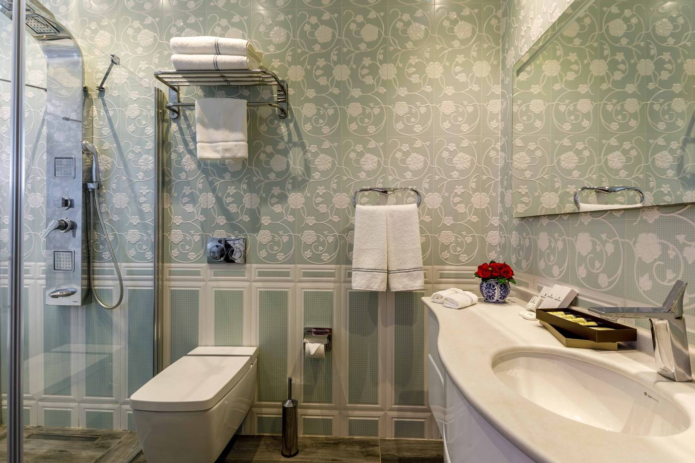 Amiral-Palace-Room-68