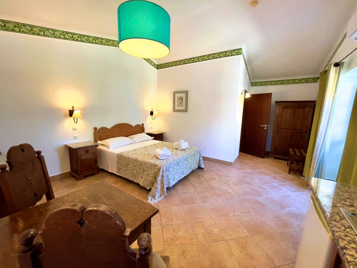 Quinta-do-Mar-da-Luz-Room-27