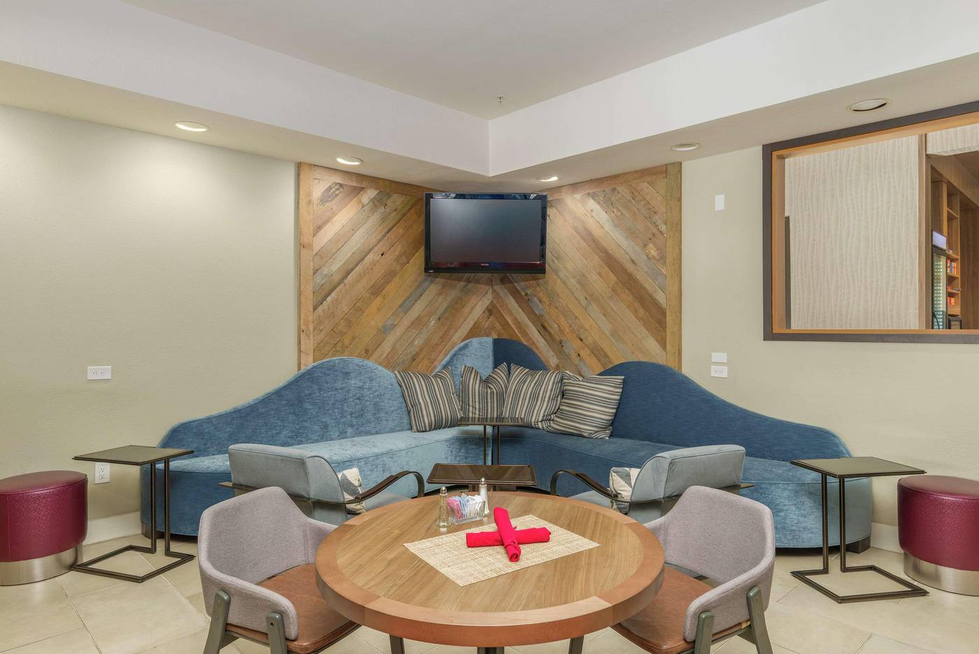 Hilton Garden Inn Phoenix Airport-United States-PHOENIX-General view-8