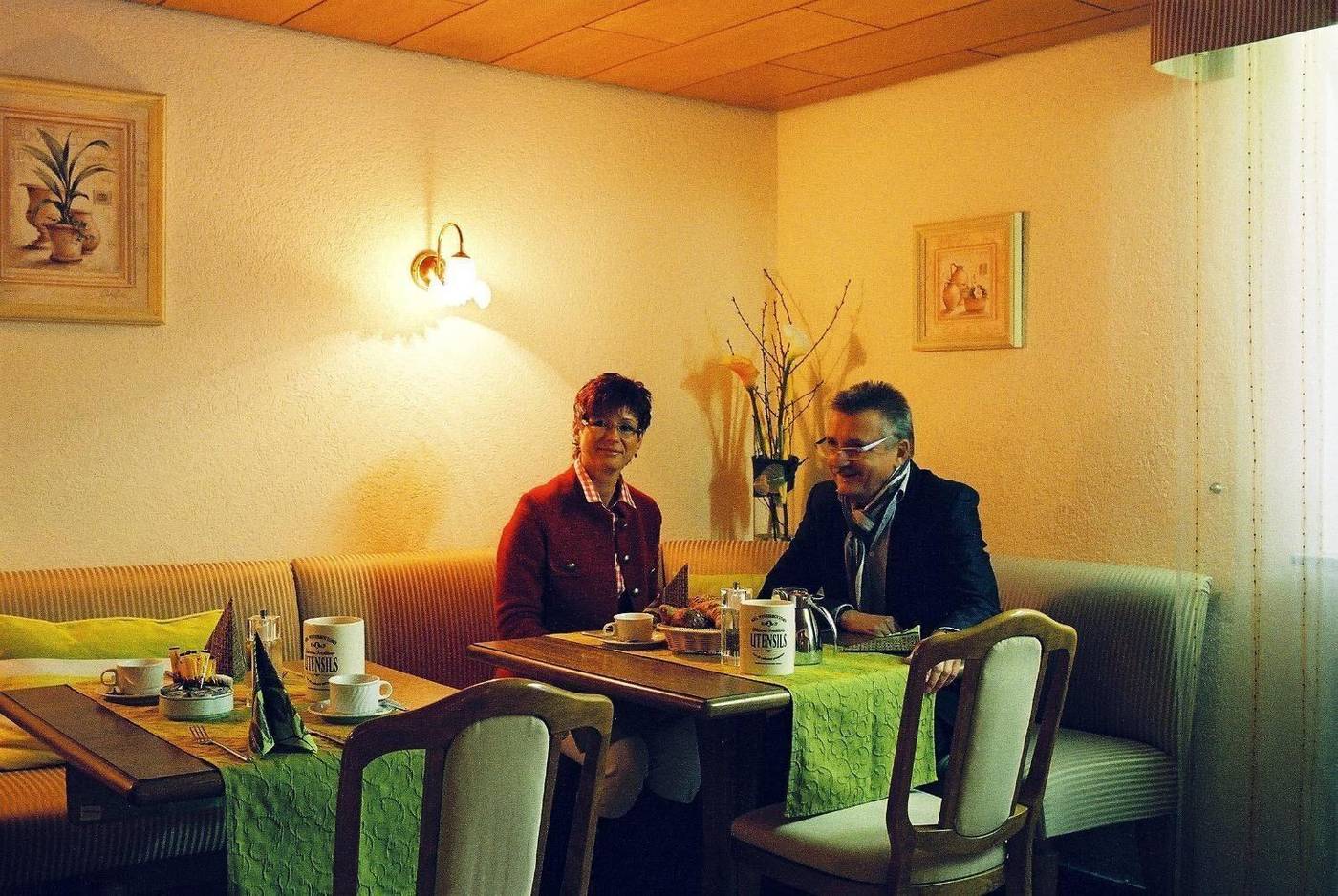 Hotel Schick - Germany - BAD HOMBURG V.D. HOEHE - Restaurant - 0