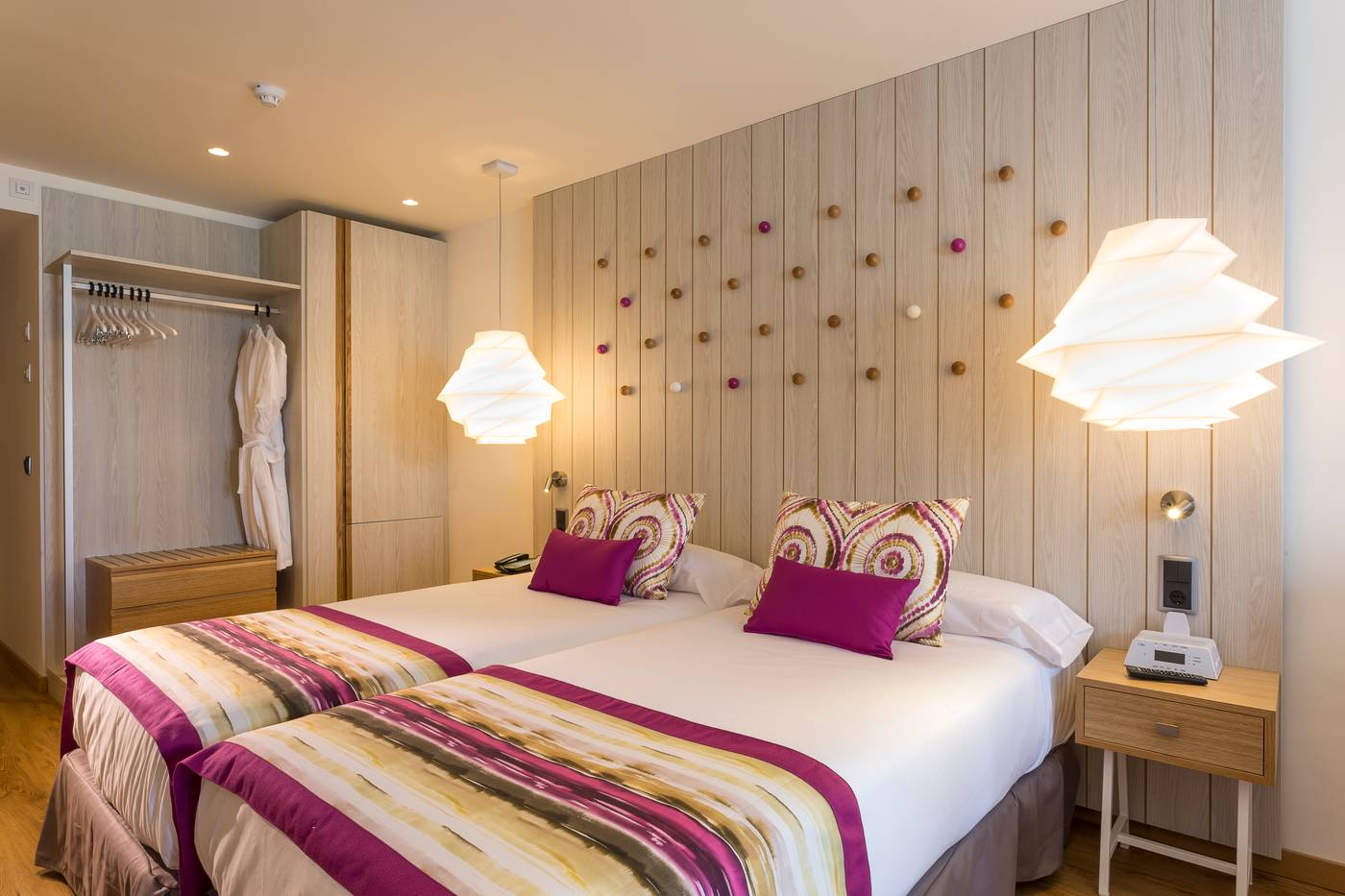 Grand-Palladium-White-Island-Resort---Spa-Room-29