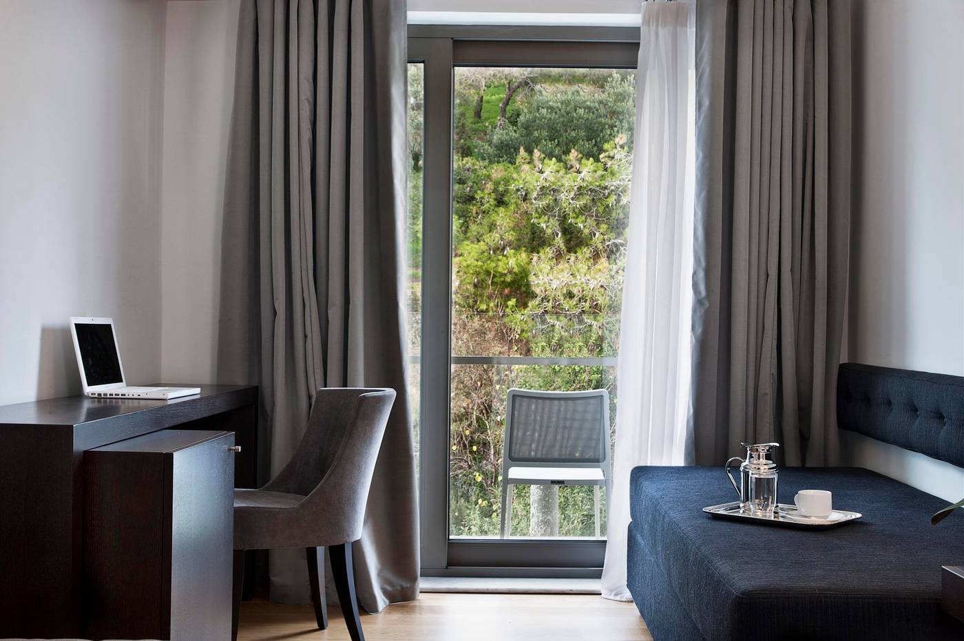 Hotel-Acropolis-Hill-Room-7