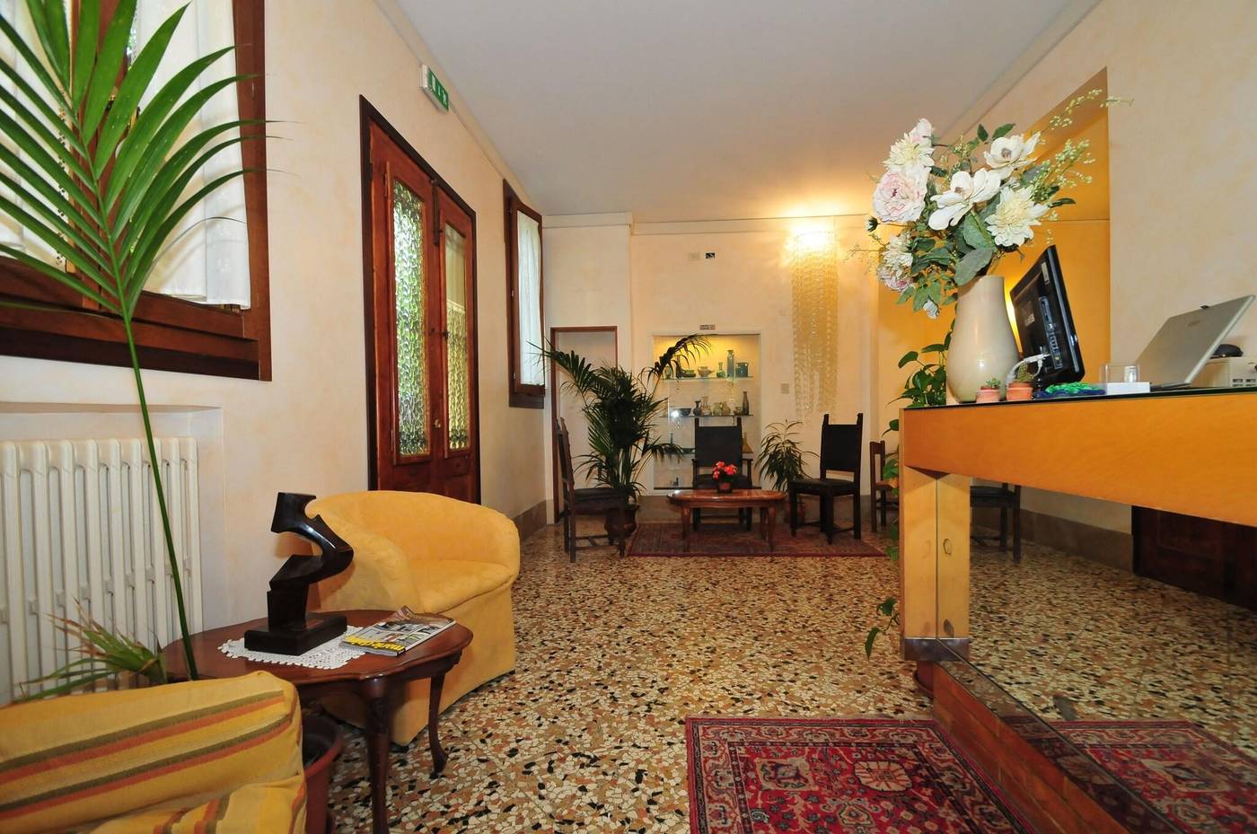 Locanda-Sant-Anna-Lobby-9