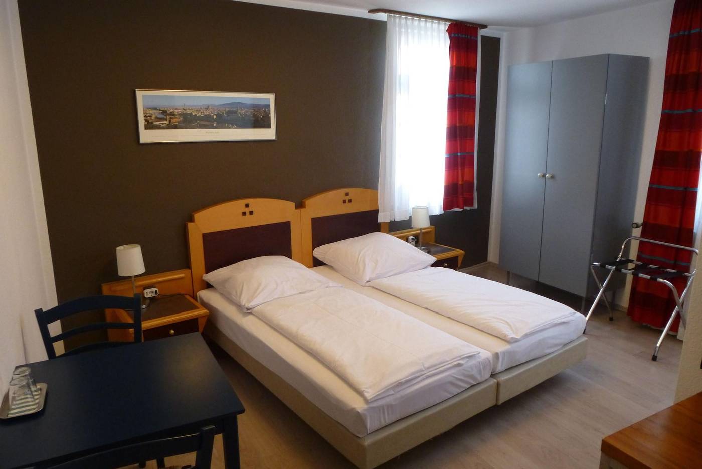 Hotel Zum Löwen - Germany - BAD HOMBURG V.D. HOEHE - Room - 9